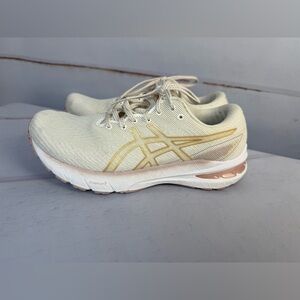 Asics GT-2000 10 Size 8 Women Cream Gold Sneakers Running Trainers